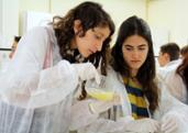 Alumnes de primer de batxillerat -DEMOLAB-. IV Campus Cientificotcnic d'Estiu