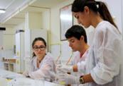 Alumnes de primer de batxillerat -DEMOLAB-. IV Campus Cientificotcnic d'Estiu