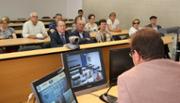 27/05/2016 Aula de videoconferncia AV02 de l'edifici Gaspar Melchor de Jovellanos. Presentaci a crrec del Dr. Lloren Huguet, Rector de la Universitat, i del Dr. David Pons, vicerector d'Economia i Infraestructures
