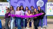 Fotoreclam a l'espai per a vianants, entre l'edifici Ramon Llull i el Mateu Orfila del campus 