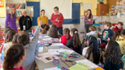 La professora Pilar Roca al collegi Verge del Carmen de Palma: Dones cientfiques a l'escola
