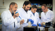 Investigadors dels grups PLANTMED i FI-TRACE de la UIB - FOTO: A.Costa/UIB