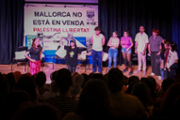 Estudiants de l'Aula de Teatre de la UIB representen l'obra Un habitatge digne | FOTO: A.COSTA/UIB
